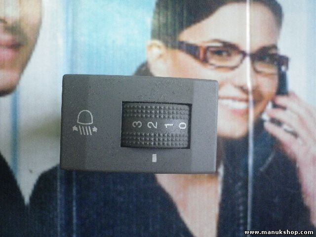 Interruptor de nivelación de faros KIA Sorento 211000245 751U00080