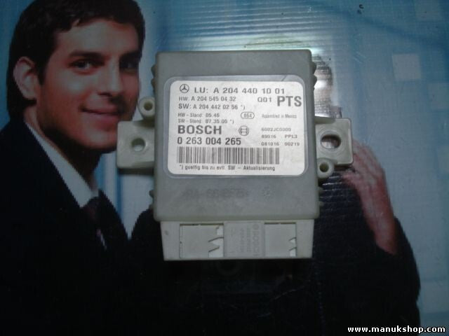 Unidad de control de la ayuda estacionamienton Mercedes-Benz W204 A2044401001