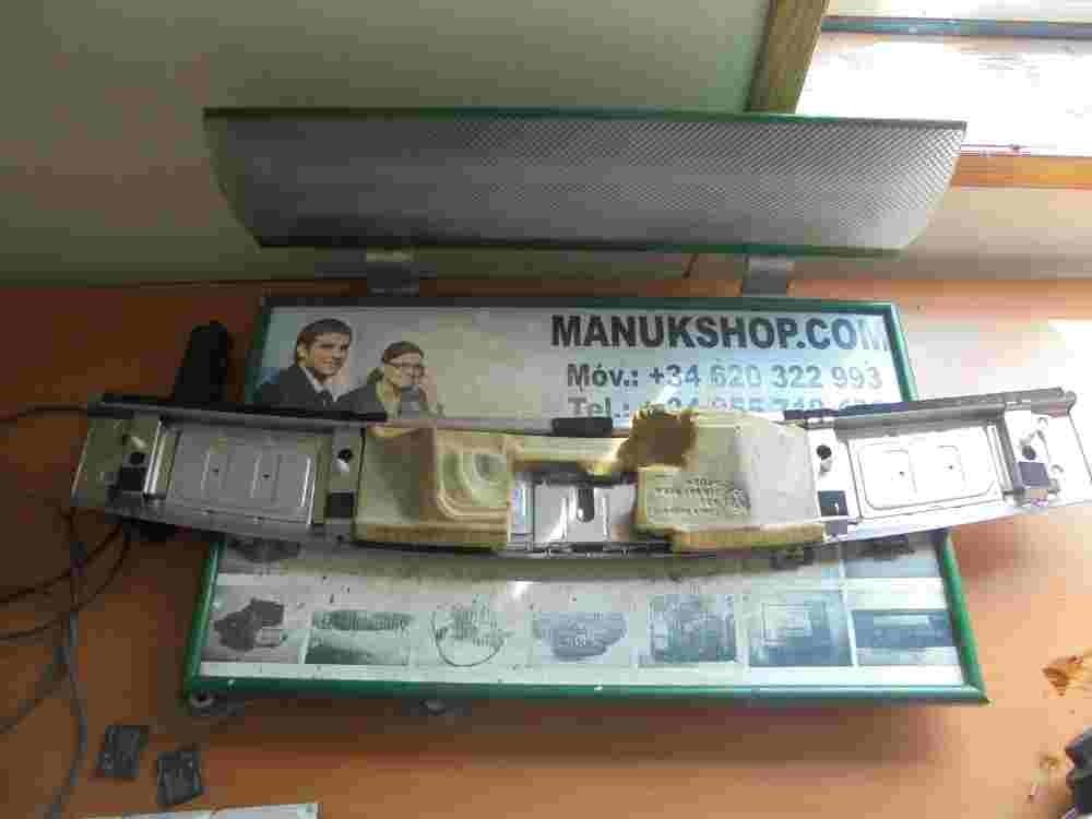 Cubierta del maletero Porsche Cayenne Año 2008 3.6 Gasolina VW 7L5863459D