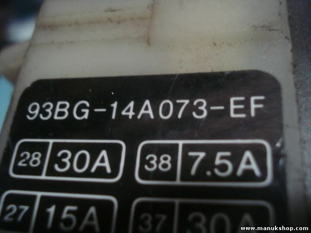 Caja de fusibles Ford Mondeo 93BG14A073EF 93BG-14A073-EF