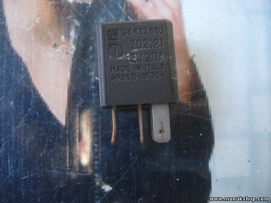 Relé  Opel Astra G ZAFIRA A GM 24432680 702.21