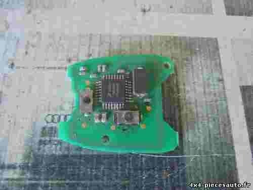 mando control remoto  Peugeot 206 207 307 Citroen C1 C2 C3 XSARA SAXO 73373067C