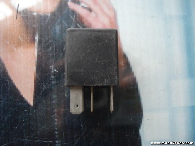 Relé Alfa Romeo Fiat Punto Lancia Bj. 96-00 7676504 A727581 A727 581