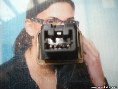 Interruptor de emergencia Nissan Micra K12 NILES 4 06019