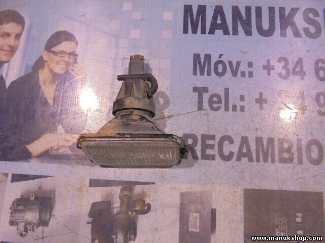 Faro antiniebla izquierdo Nissan Terrano 2151139RLD 215-1139R-LD E9 020024 B e9