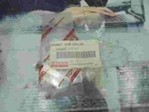 Gasket Egr Cooler / Toyota Avensis Corolla 2568527010 25685-27010