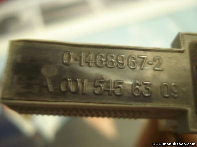 Interruptor de la luz de freno Mercedes W212 E350 A0015456309