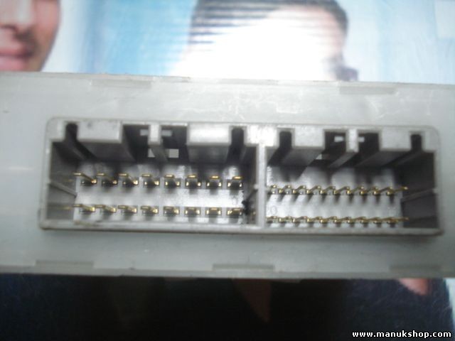 Controlador cierre centralizado Nissan Maxima 285503Y600