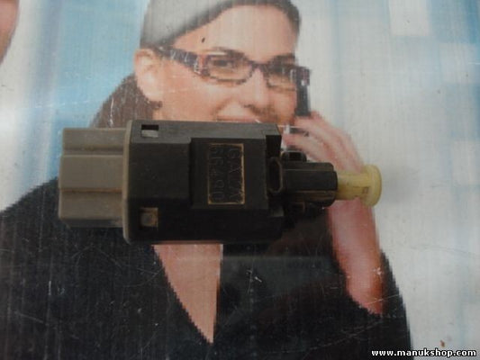 Interruptor de la luz de freno Mazda 323F BA (1994–1998) GA2A66490 GA2A-66490