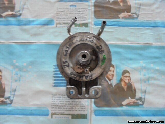 Soporte del filtro de aceite  Mitsubishi Pajero Montero 4D56 4M40 4WD 1996