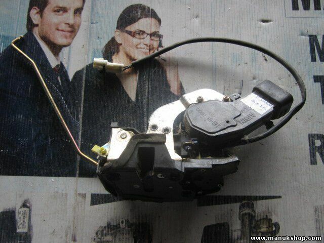 Serratura porta anteriore sinistra Suzuki Grand Vitara 8220265D10 82202-65D10