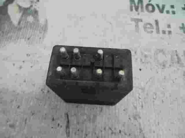 Relè Mercedes-Benz 0065458732 006 545 87 32 LK 05 9996 60 05999660 SW29.92