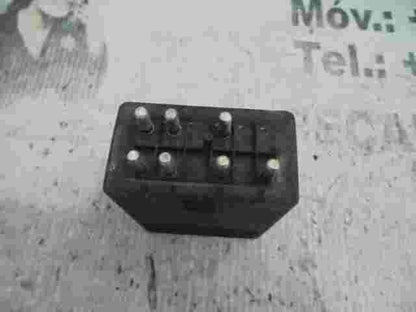 Relè Mercedes-Benz 0065458732 006 545 87 32 LK 05 9996 60 05999660 SW29.92