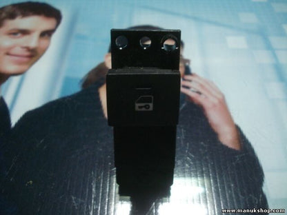 mando botonera elevalunas Kia Venga 937001P000 93700-1P000 YNFD00