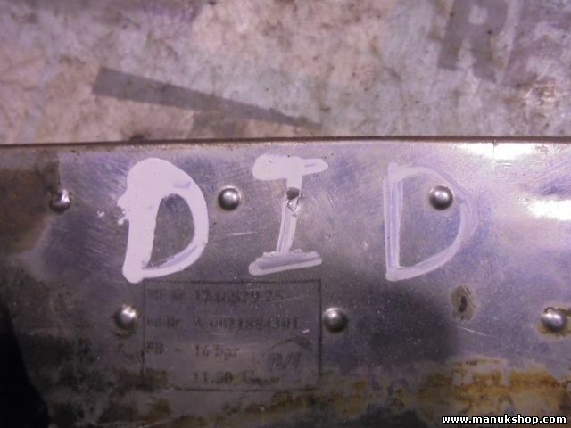 Enfriador de aceite Mercedes 124652925 1246529.25 A0021884301 A 002 188 4301