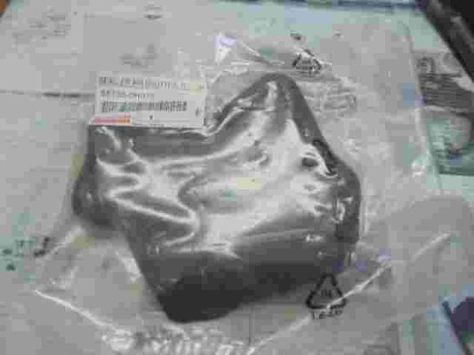 Seal Front Air Shutter RH / Toyota 557350H010 55735-0H010