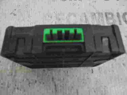 Control de la unidad de alarma inmovilizador módulo Volvo S40 30864647 98W03