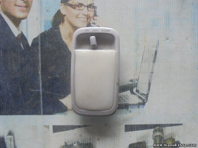 Luz Lectura Interior Toyota Rav4 8124012060 81240 12060 81240-12060 PPT30