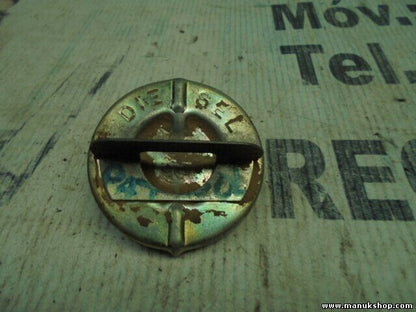 Tapón de llenado el cierre del depósito Nissan Patrol Bluebird Cherry Diesel