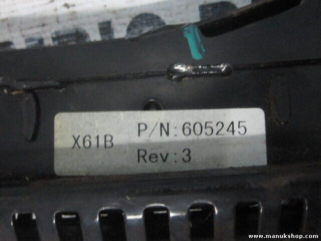 Guía de asiento derecho lado izquierdo Nissan Terrano 100 CV 87320EB002