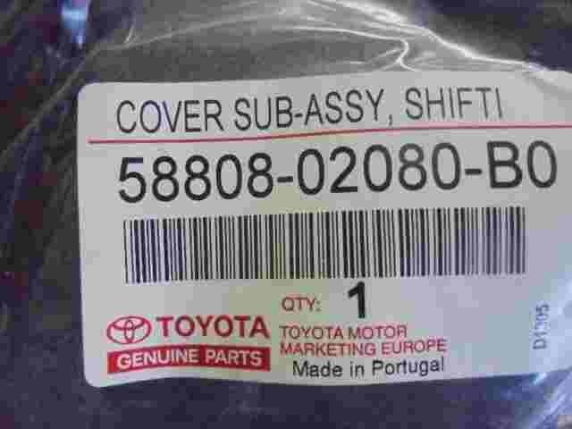 Cover Sub-Assy Shifti / Toyota Corolla E12 5880802080B0 58808-02080-B0
