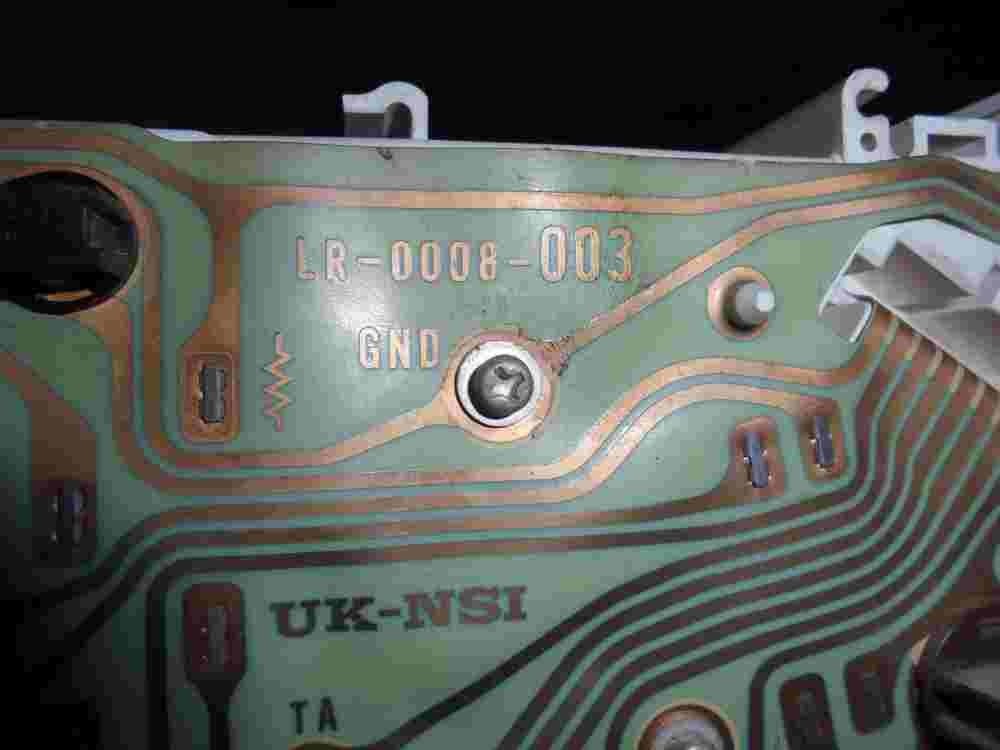 Cuadro de instrumentos Land Rover Freelander UK-NSI LR0008003 LR-0008-003