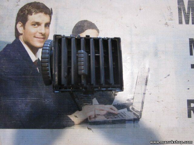 Rejilla Aireadora Nissan X-Trail T30 68751EQ000 68751 EQ000 PK62