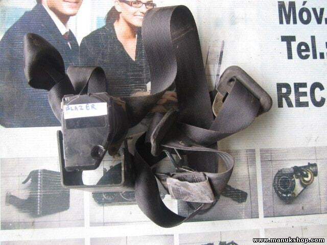 Cinturón de seguridad delantero derecho Chevrolet Blazer 16755613