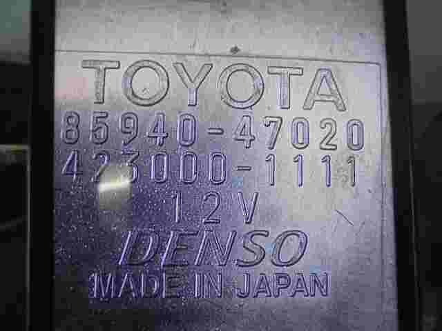 Relè tergicristallo Toyota Prius (XW30) 8594047020 DENSO 4230001111