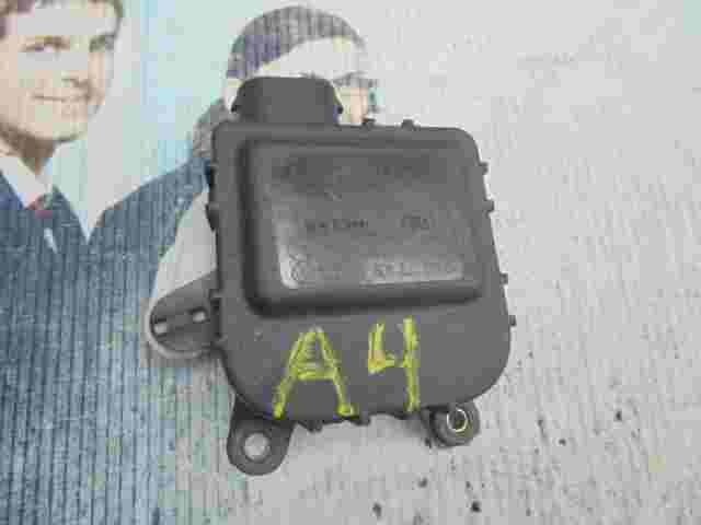 Riscaldamento attuatore Audi A4 B5 VW Passat B5 8D1820511B BOSCH 0132801149