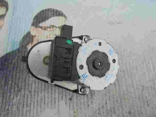 Riscaldamento attuatore BMW 7 E38 SR4 8391378 8 391 378 BEHR 0284904 02 849 04