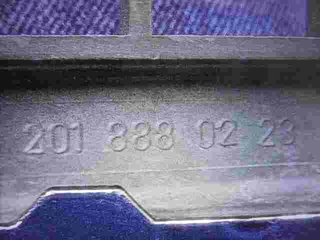 Parrilla rejilla frontal delantera  Mercedes W201 190E 2018880223 201 888 02 23