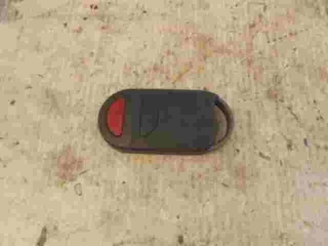 Alojamiento de la llave de control remoto inalámbrico Nissan Serena 946801F