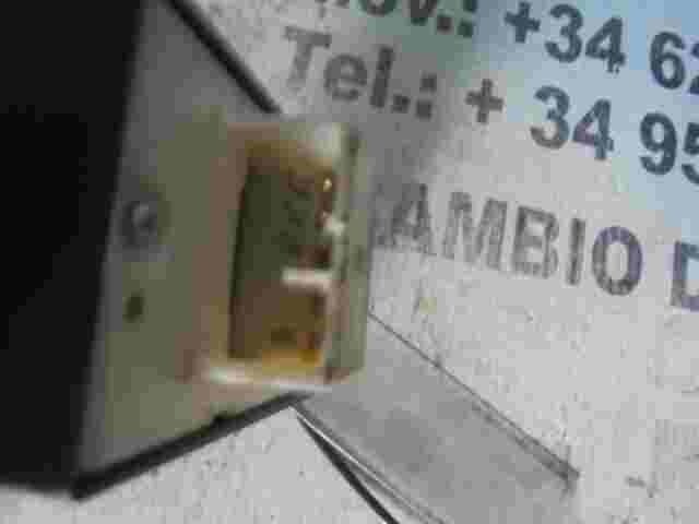 mando botonera elevalunas Nissan X-Trail 809498H700 80949 8H700