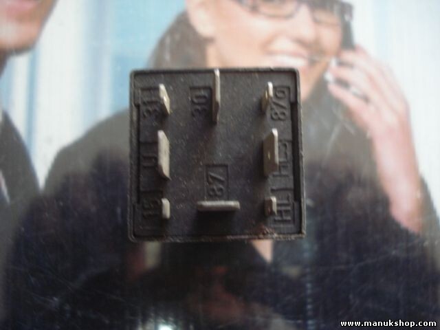 Aire acondicionado relé de embrague magnético Audi / VW 80/90/100/200 443919578G