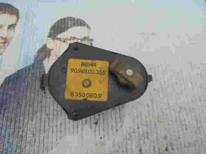 Calefacción actuador BMW E34 E32 E36 VMB 12V BOSCH 0132800005 BEHR 9094802355