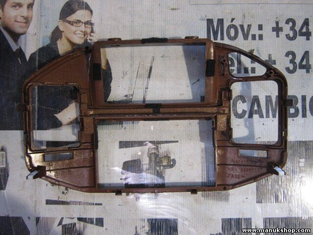 Consola central Mitsubishi Pajero MR456373 MR 456 373 MR.456.373 MR402666