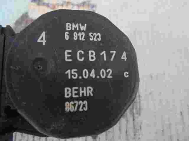 Calefacción actuador  BMW E46 E38 E83 X3 6912523 6 912 523 BEHR ECB174 86723