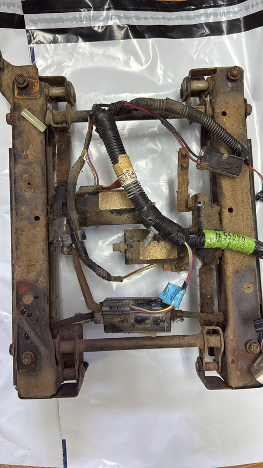 Guía de asiento delantero izquierdo Jeep Grand Cherokee WJ/WG 56042167AB 98-2005