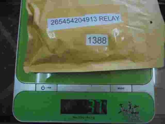 Relé Tata 265454204913 12V 30A