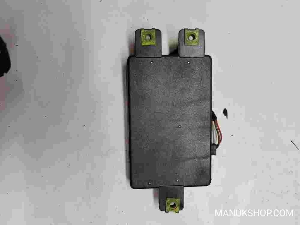 Amplificador de antena Volkswagen VW Touareg Golf Caddy DE FBO 01S 1T0035530