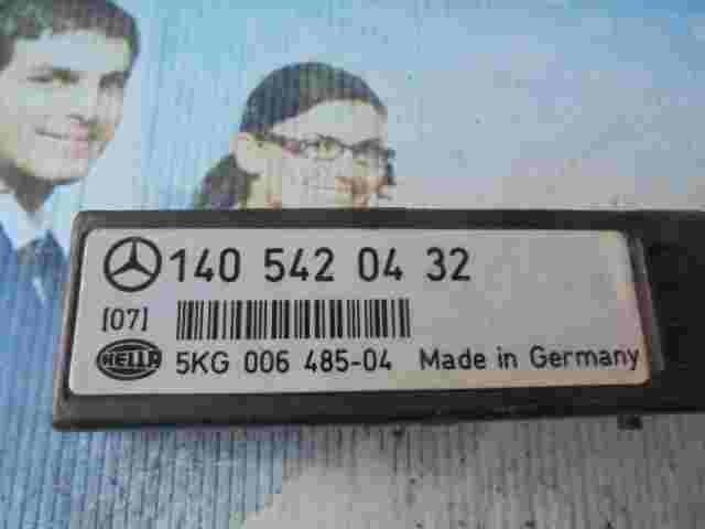 Relé de control de la lámpara Mercedes-Benz W140 1405420432 HELLA 5KG00648504