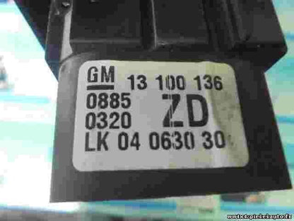 Interruttore luci Opel Astra H Meriva GM 13100136 13 100 136 ZD LK 04063030