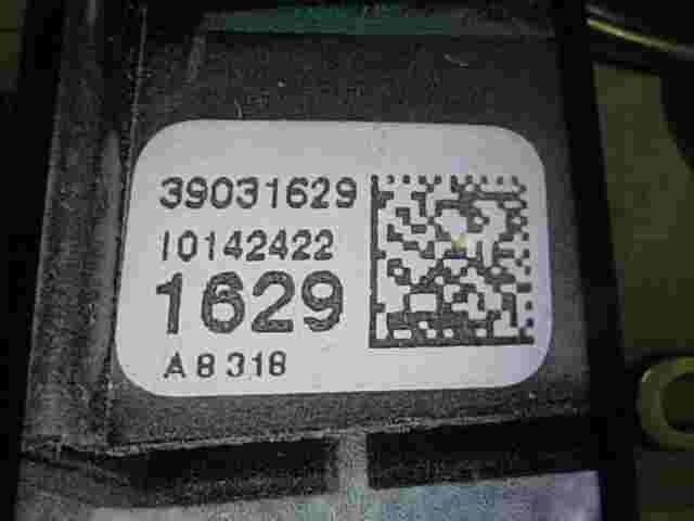 Interruptor del cierre centralizado Opel Corsa E 39031629  10142422 1629 A8318