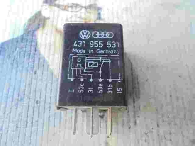 Relè tergicristallo VW Audi 80 90 B3 431955531 HELLA 5WG00362001