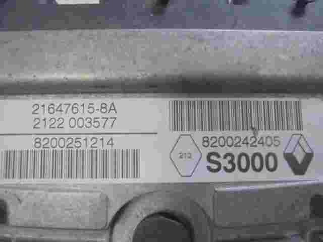 Centralita Renault Megane II SAGEM S3000 216476158A 8200251214 8200242405