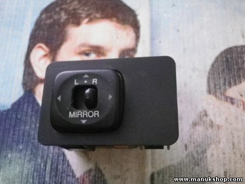 TELECOMANDO SPECCHIETTO RETROVISORE TOYOTA LAND CRUISER 8487060110C0 8101F87 ...