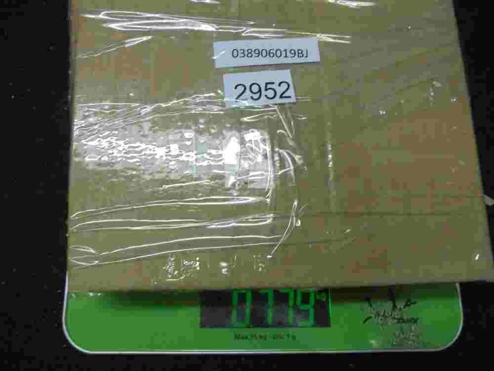 Centralita VW Volkswagen Passat 3B2 038906019BJ BOSCH 0281010176