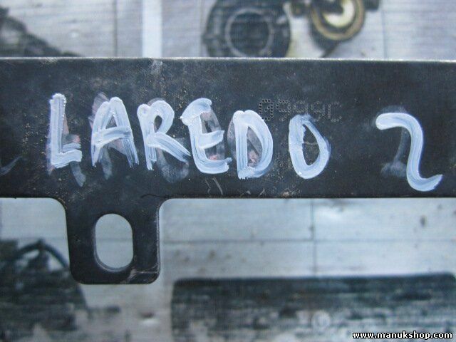 Radiador enfriador de aceite Jeep Grand Cherokee MFG13092B MFG-13092B 52088618AA