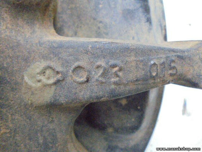 Mangueta buje delantero izquierdo Nissan 2389 ccm, 87 KW, 118 PS